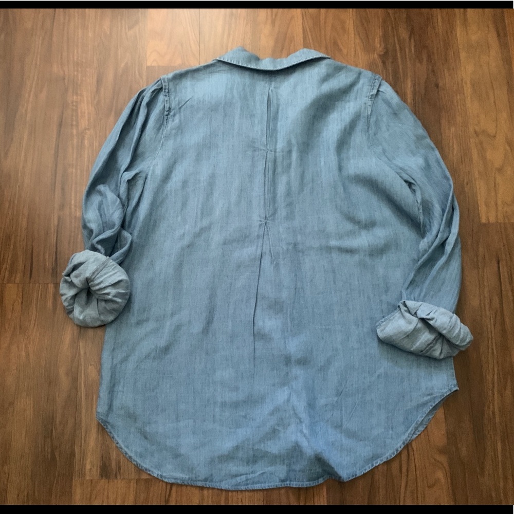Democracy Chambray Button Down Shirt - Picture 3 of 9